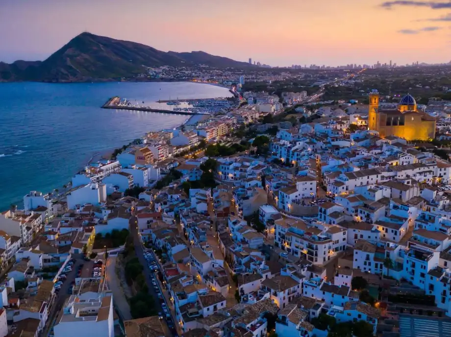 Vistas de Altea desde arriba: panorámica del Mediterráneo