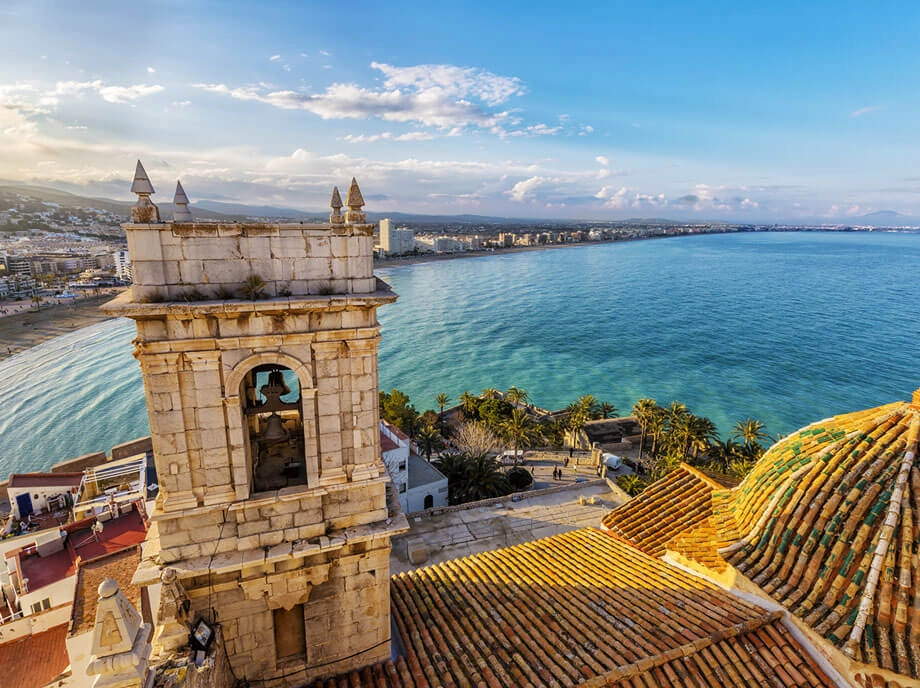 Castillo de Peñíscola y playa excursión desde Valencia