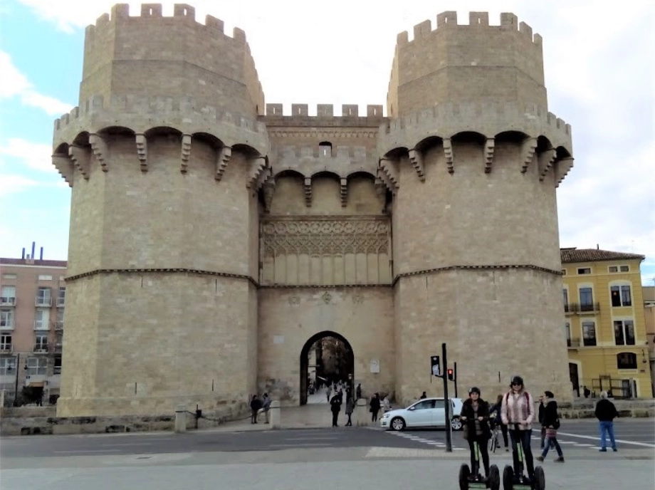 Participantes en la ruta en Segway